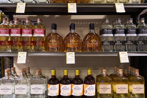 미국 로스엔젤레스 주류 매장에서 판매되는 데킬라 제품들. EPA 연합뉴스